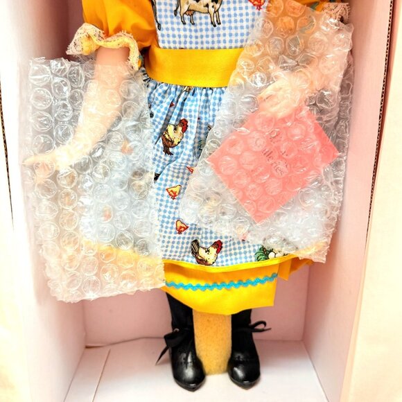 Paradise Galleries Molly MacDonald Porcelain Doll by Patricia Rose New - Picture 3 of 10